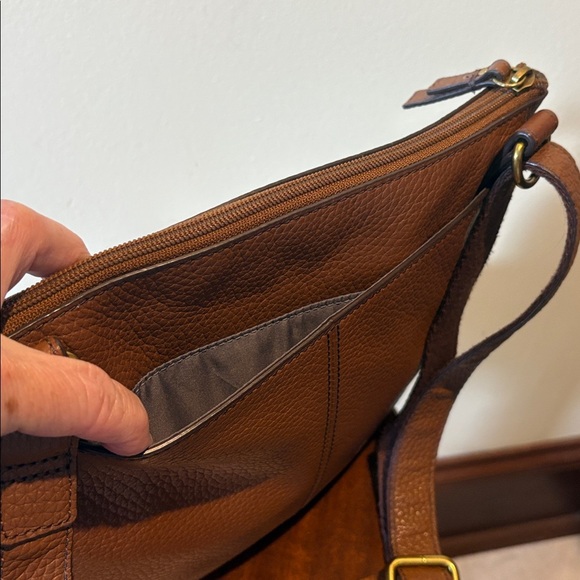 Fossil shoulder/Crossbody bag pebble leather brown brass hw 3 Ext. Pockets - Picture 9 of 17